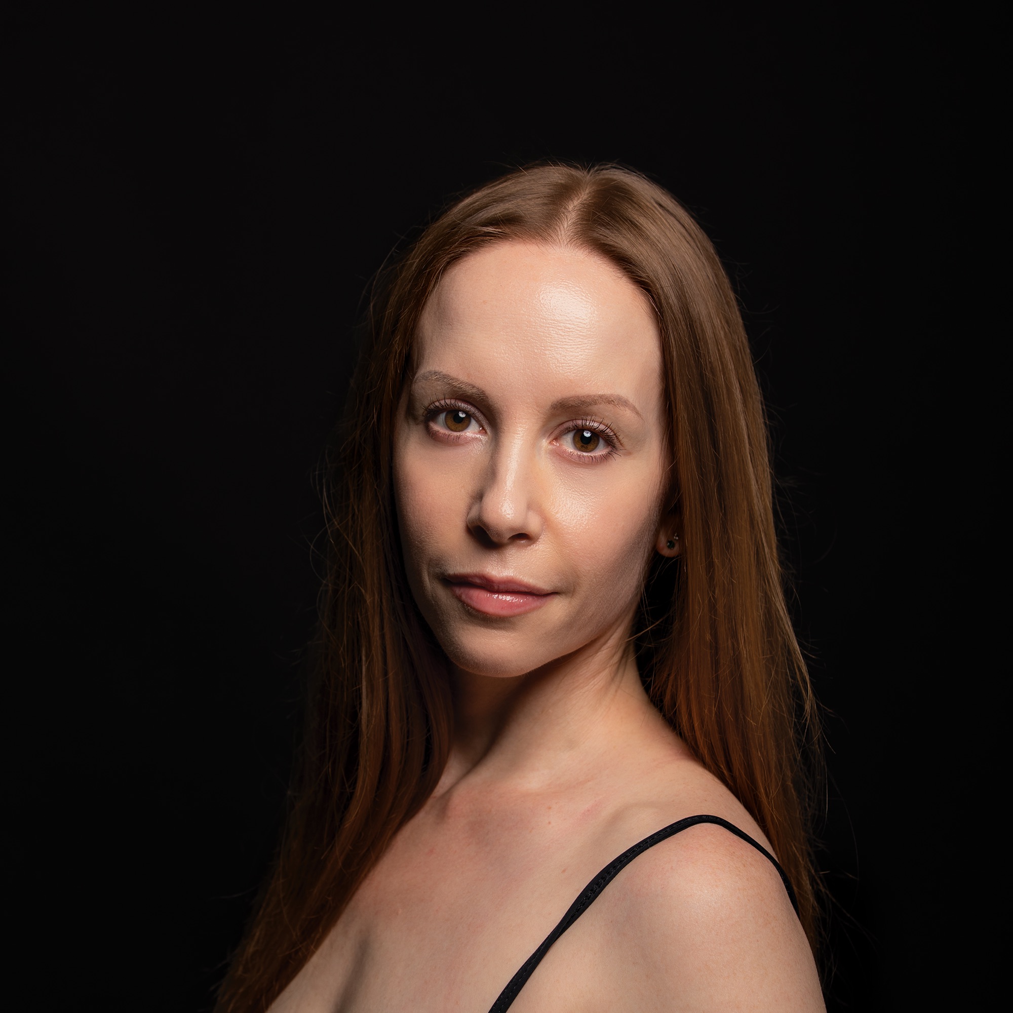 Ariana Gonzalez headshot