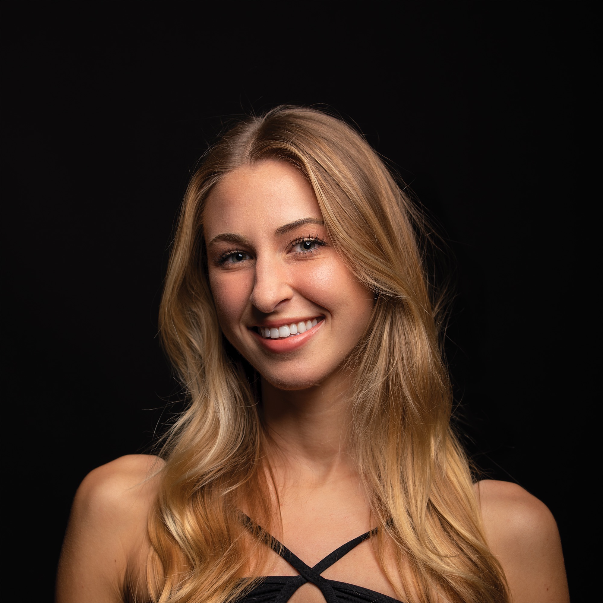 Claire Ley headshot